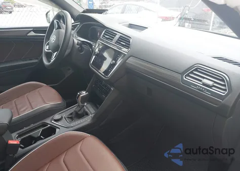 2023 Volkswagen Tiguan 2.0T Sel R-Line из США, поврежденный, VIN 3VV4B7AX1PM125629